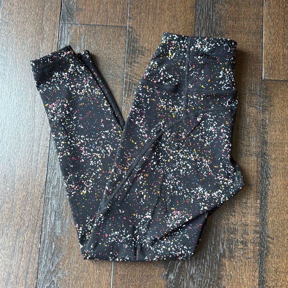 Sweaty Betty power leggings 7/8 length size 0/2 black confetti print gym workout